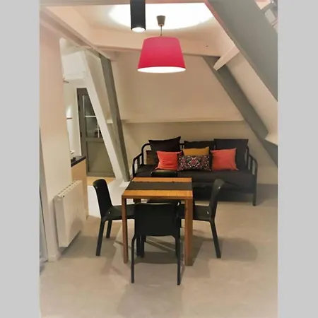 De L Observatoire 6 Personnes