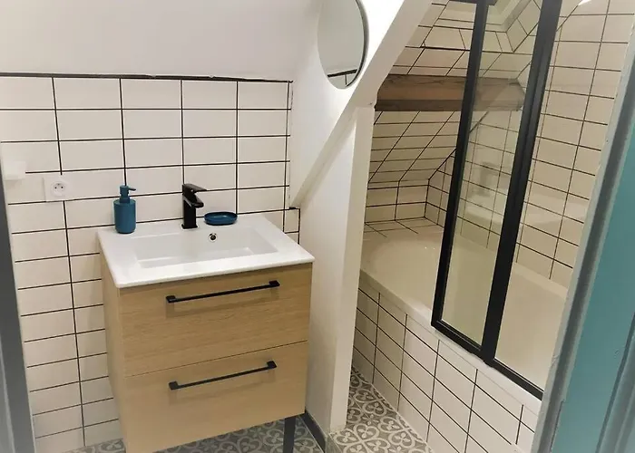 De L Observatoire 6 Personnes